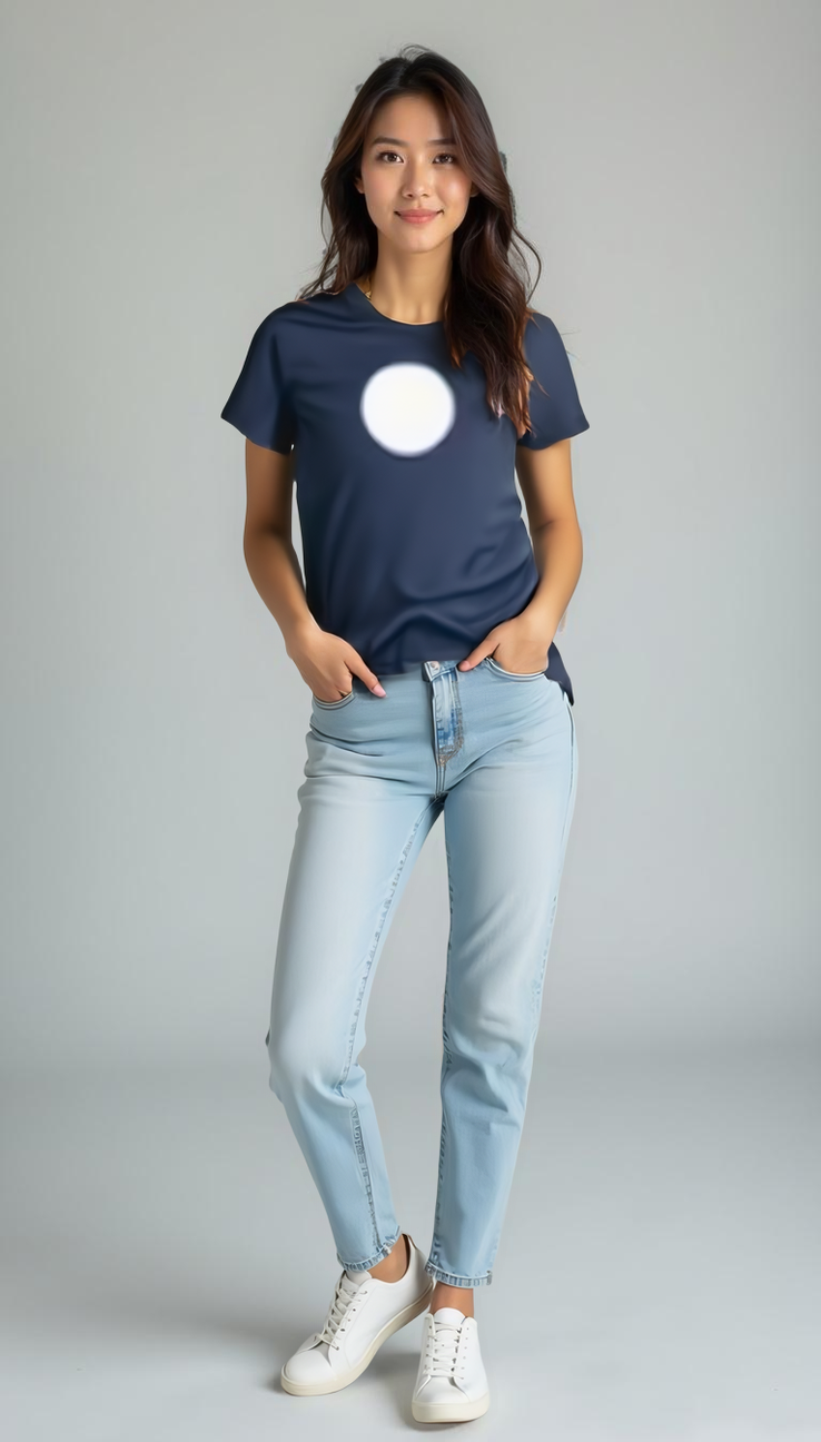 Navy logo tee — Casual everyday outfit